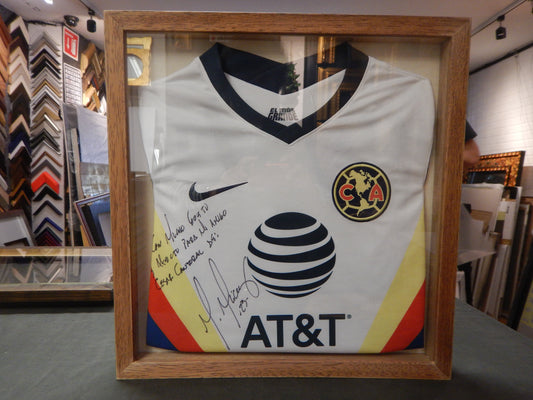 Cómo enmarcar un jersey de fútbol firmado — Guía para coleccionistas